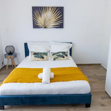 Elegant Climatise 'alma 2' - Coeur De - Wifi Fibre - Netflix