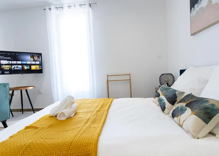 Appartement Elegant Climatise 'alma 2' - Coeur De - Wifi Fibre - Netflix